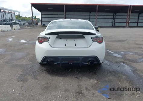 2017 Toyota 86 from USA, damaged, VIN JF1ZNAA12H9709953